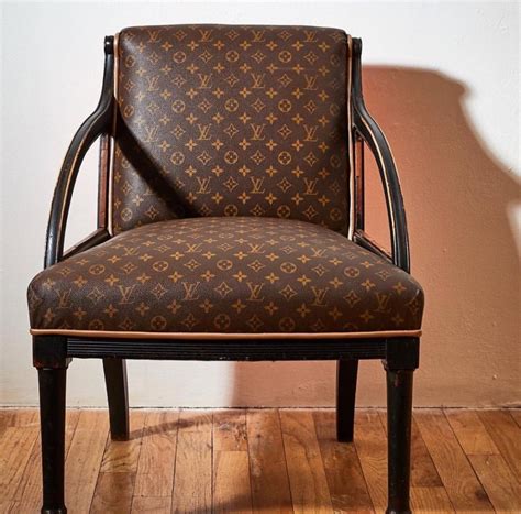 louis vuitton gaming chair